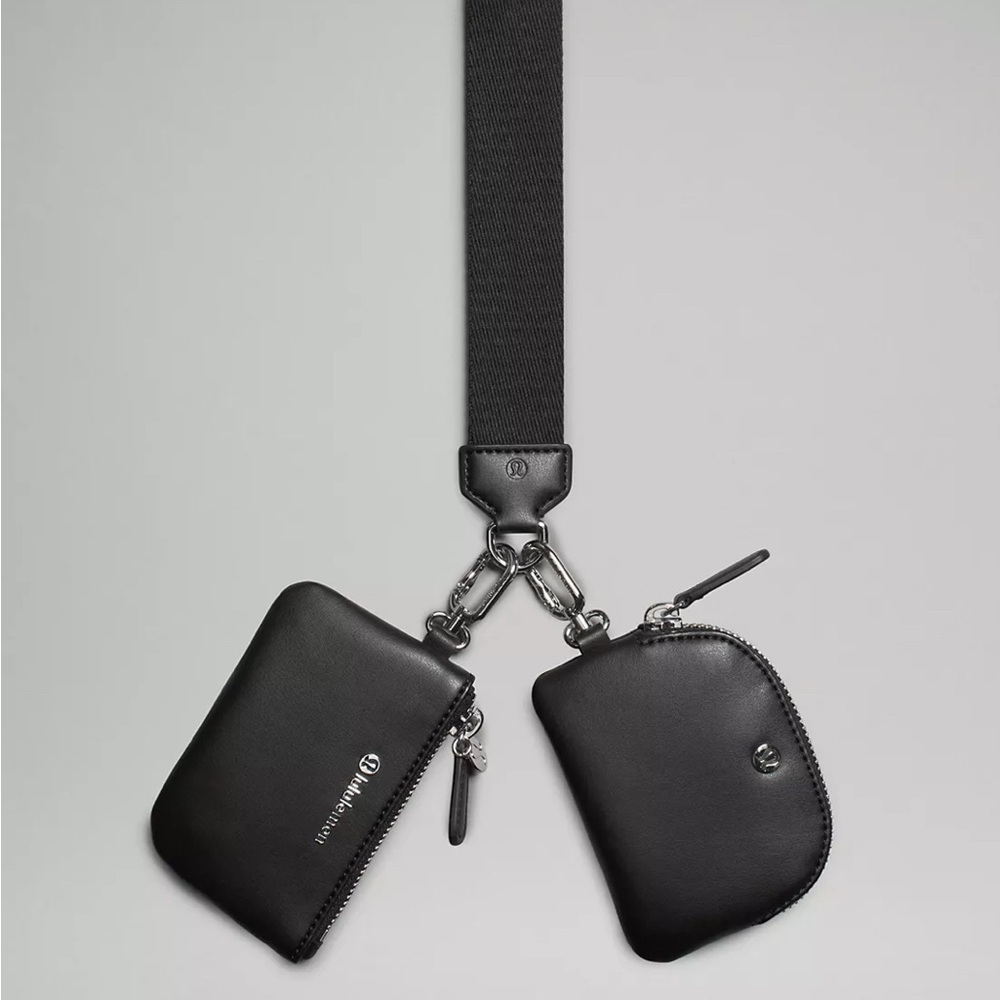 Lululemon Dual Pouch Wristlet Black Cactus Leather